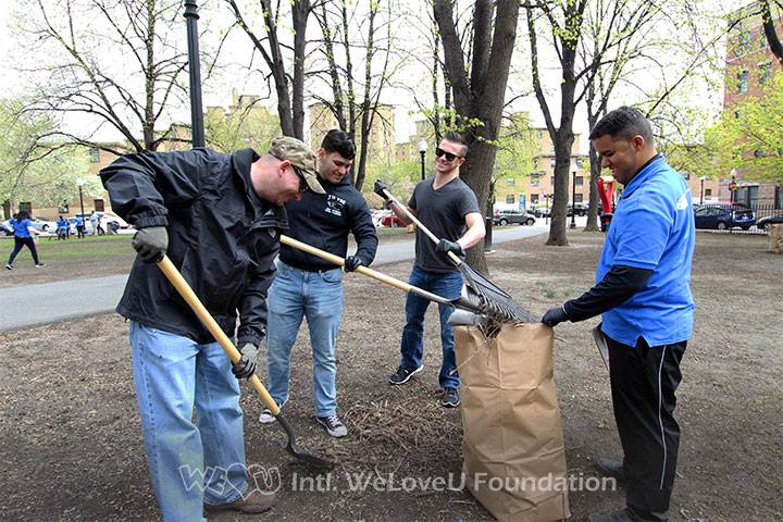 Air Force Serviceman Andrew joins WeLoveU volunteers in Earth Day cleanup