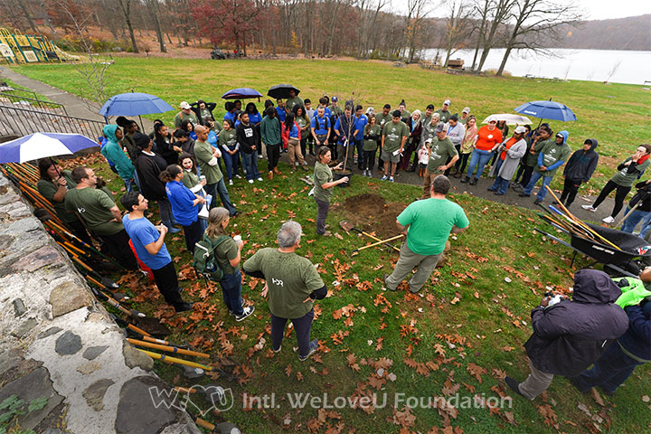 Volunteers are prepped before planting trees in Ringwood's Shepherd Lake